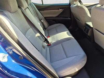 2025 Toyota Camry LE (SE)