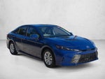 2025 Toyota Camry LE (SE)