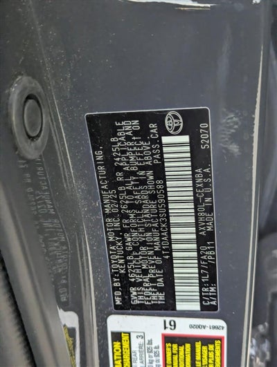 2025 Toyota Camry LE (SE)