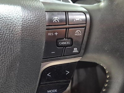 2025 Toyota Camry SE (SE)