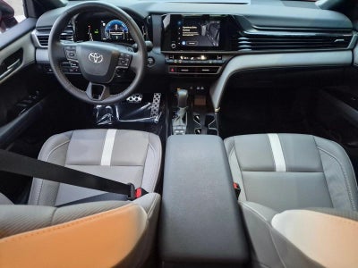 2026 Toyota Camry SE (SE)