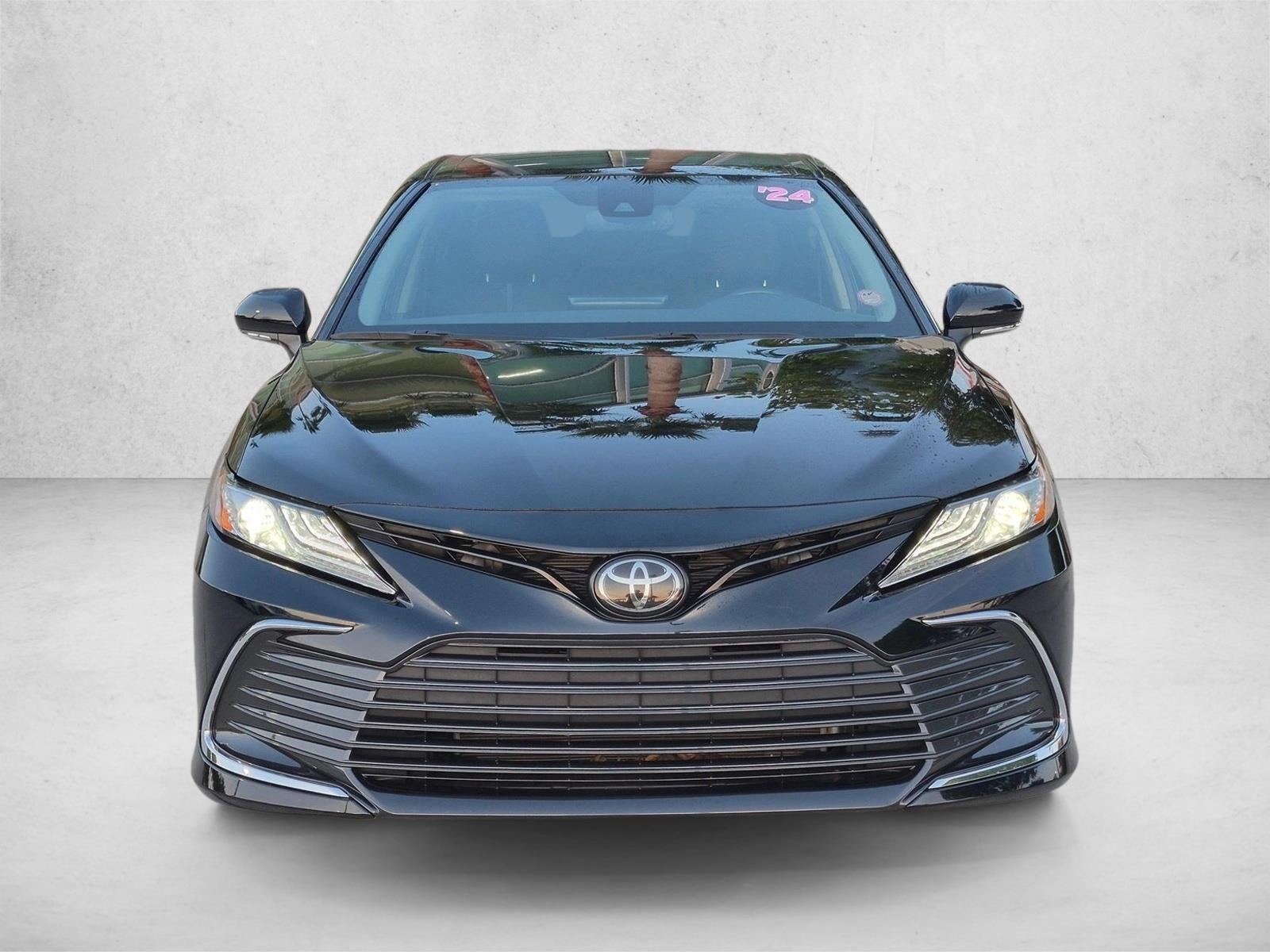 2024 Toyota Camry XLE Auto (SE)