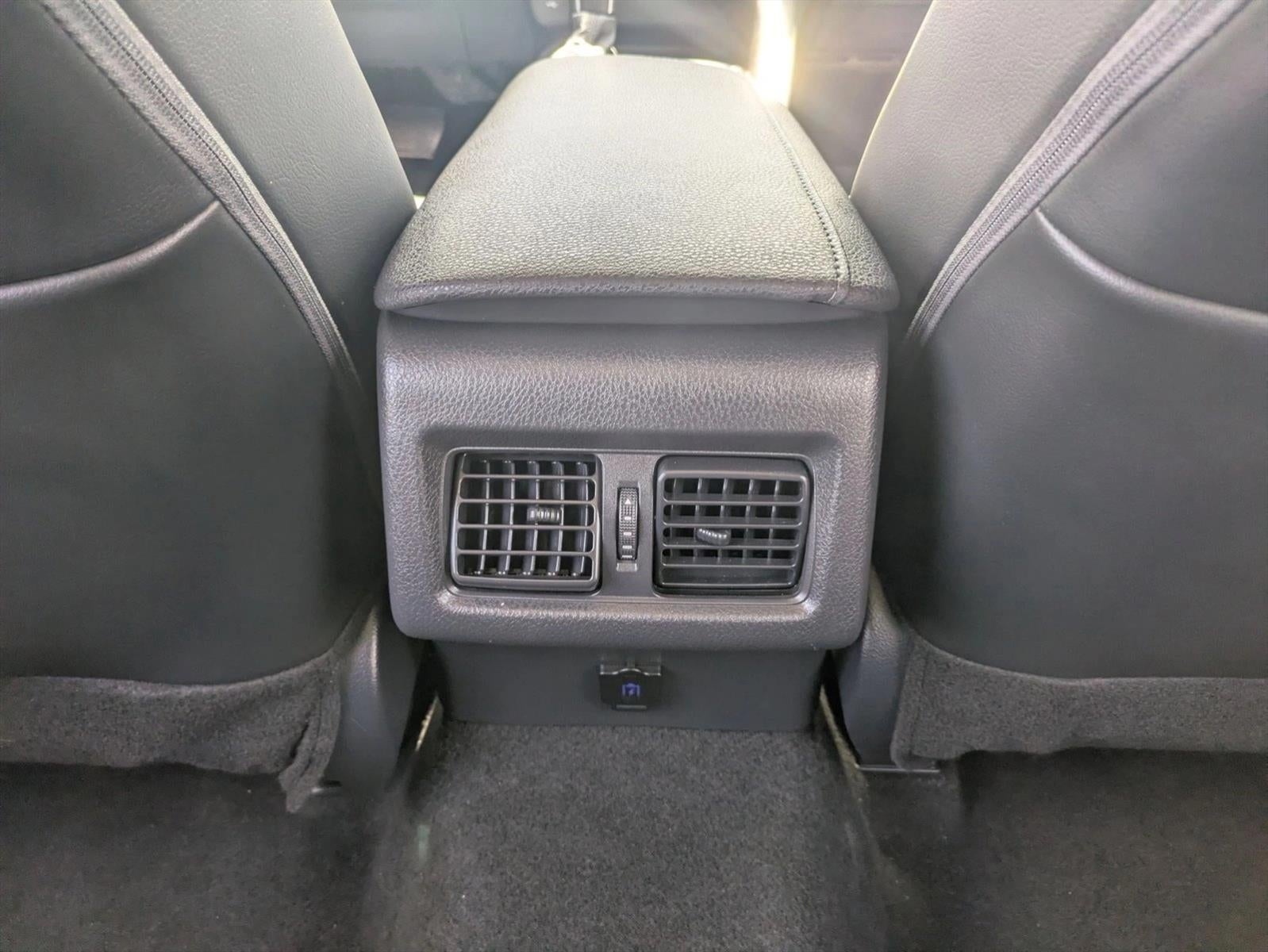 2023 Toyota Camry Hybrid XLE CVT (Natl)