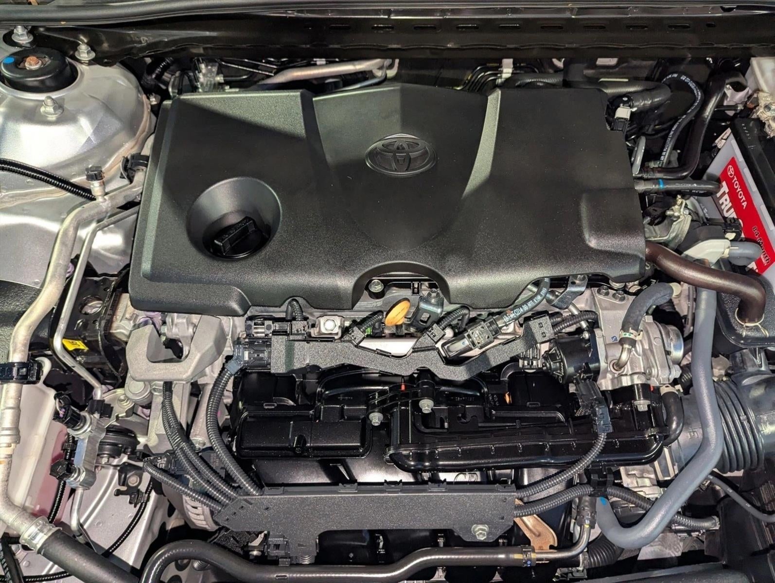 2023 Toyota Camry SE Auto (SE)