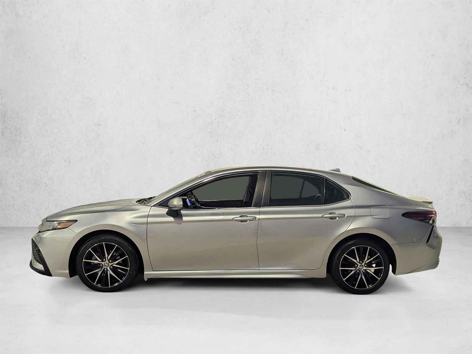 2023 Toyota Camry SE Auto (SE)