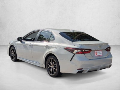 2024 Toyota Camry SE Auto (SE)