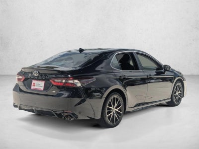 2024 Toyota Camry SE Auto (SE)