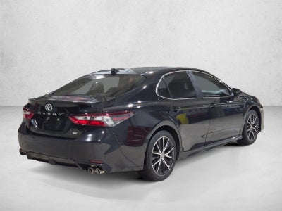2024 Toyota Camry SE Auto (SE)