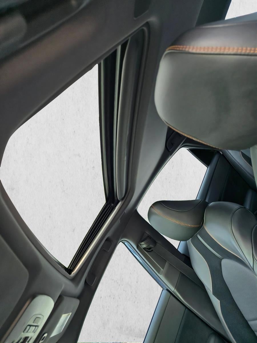 2020 Toyota Avalon Touring (GS)