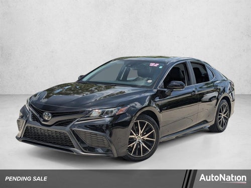 2022 Toyota Camry SE Auto (SE)