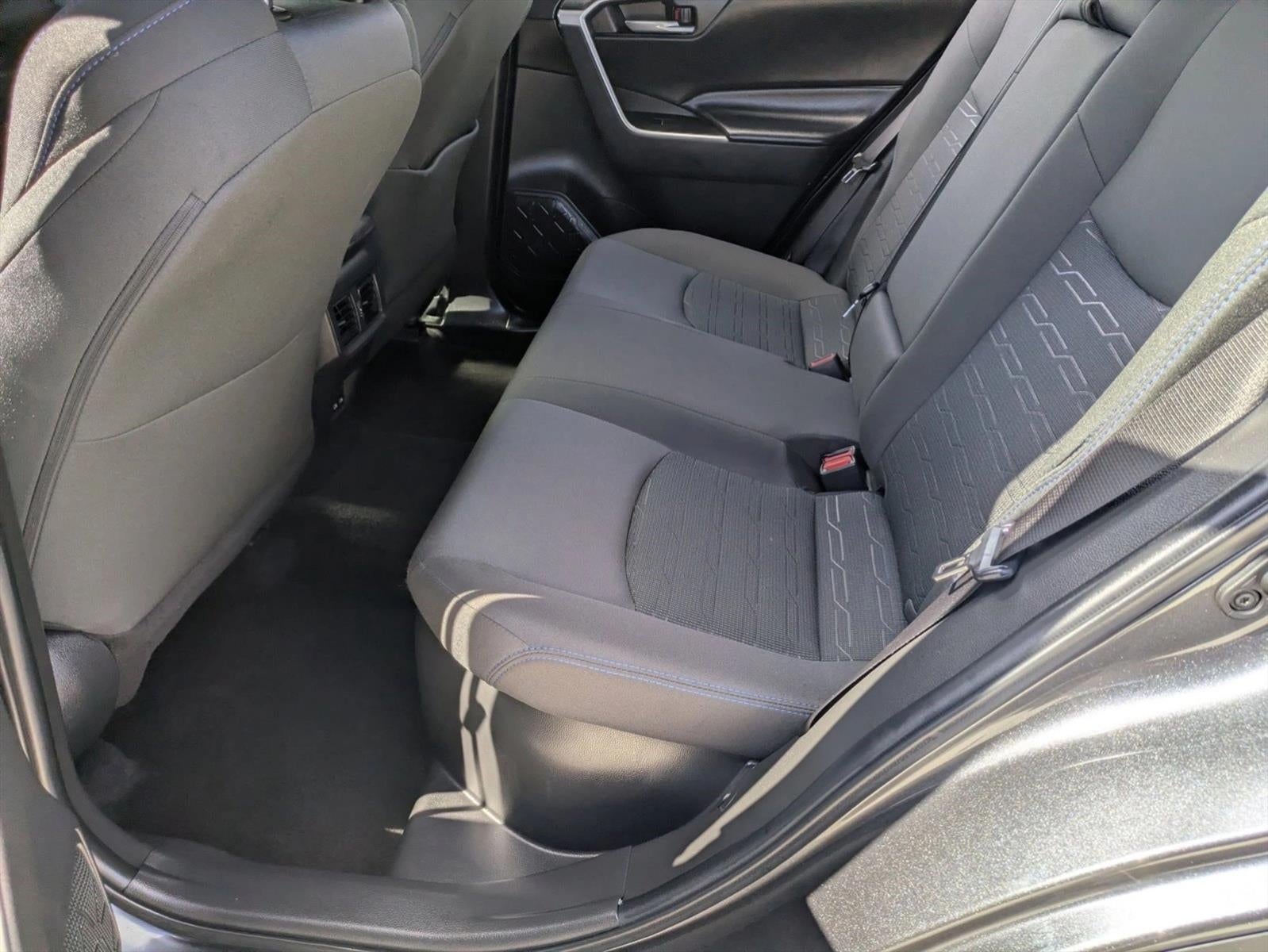 2023 Toyota RAV4 Hybrid SE AWD (Natl)