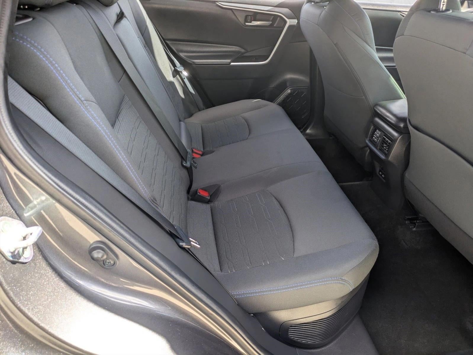 2023 Toyota RAV4 Hybrid SE AWD (Natl)