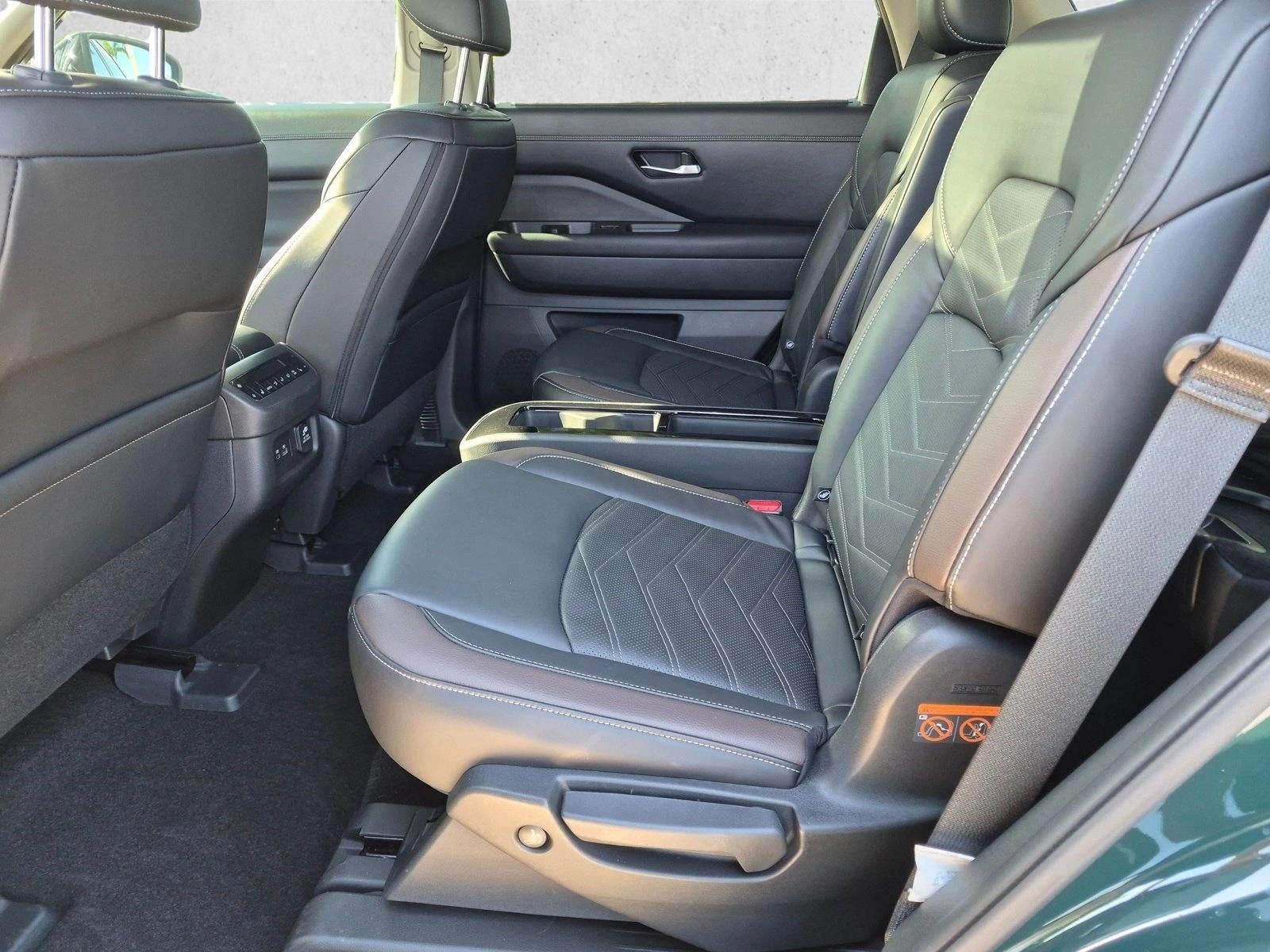 2023 Nissan Pathfinder Platinum 4WD