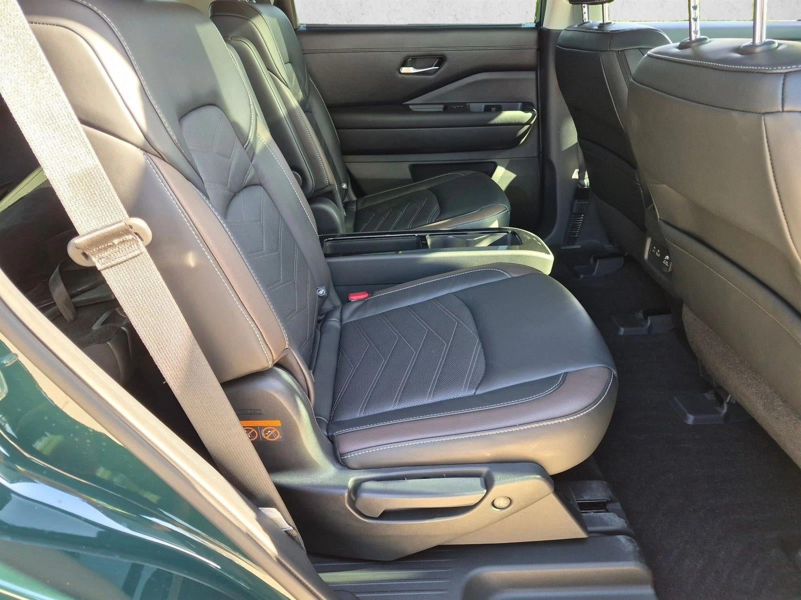 2023 Nissan Pathfinder Platinum 4WD