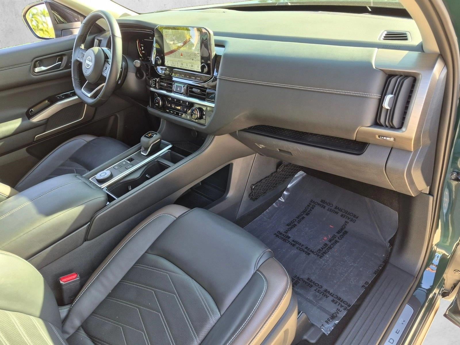 2023 Nissan Pathfinder Platinum 4WD