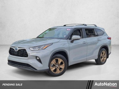 2023 Toyota Highlander Hybrid Bronze Edition AWD (Natl)