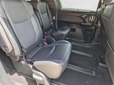 2021 Toyota Sienna XSE FWD 7-Passenger (Natl)