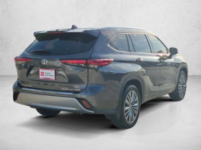 2021 Toyota Highlander Platinum AWD (Natl)