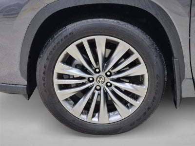 2021 Toyota Highlander Platinum AWD (Natl)