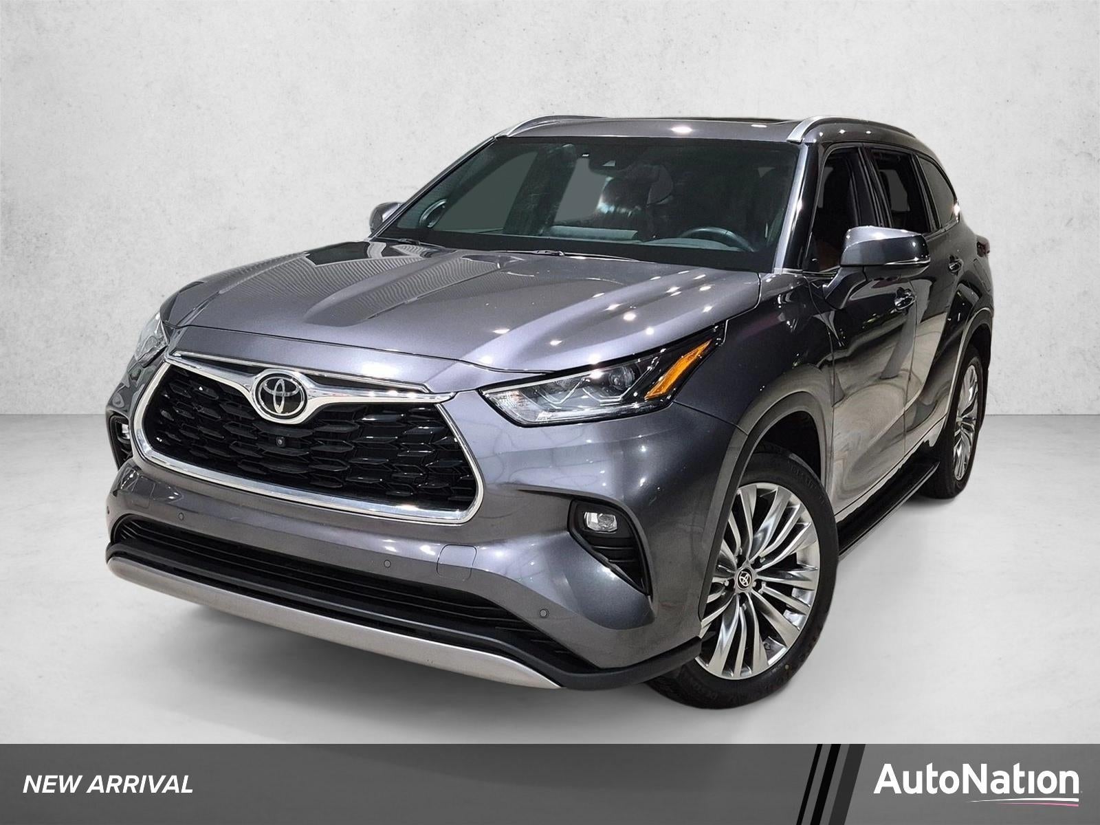 2024 Toyota Highlander Platinum FWD (Natl)