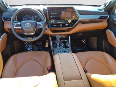 2024 Toyota Highlander Platinum FWD (Natl)