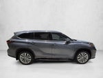 2024 Toyota Highlander Platinum FWD (Natl)