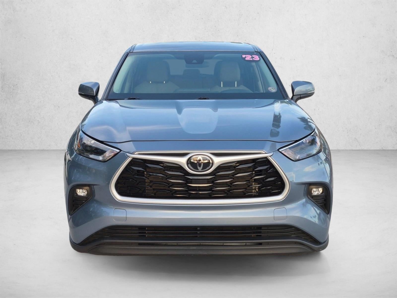 2023 Toyota Highlander LE FWD (GS)