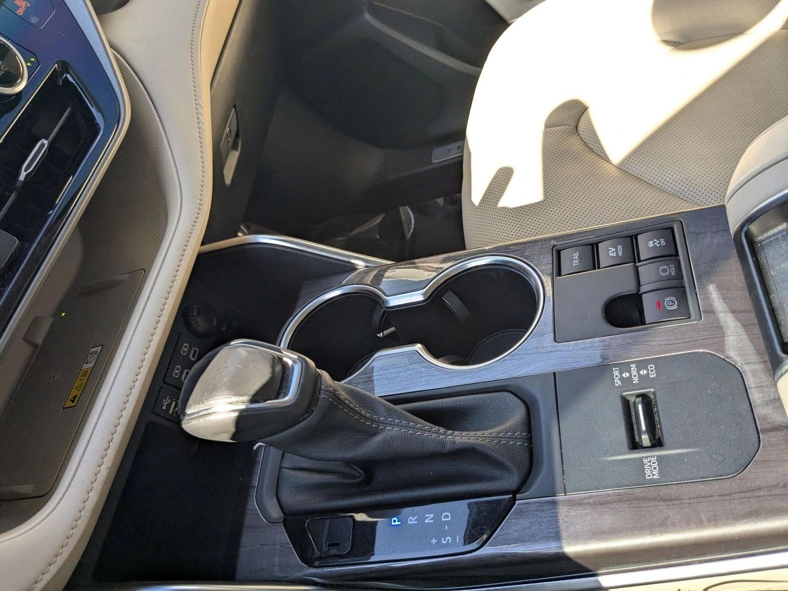 2023 Toyota Highlander Hybrid Limited AWD (Natl)