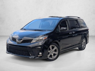 2018 Toyota Sienna SE FWD 8-Passenger (Natl)