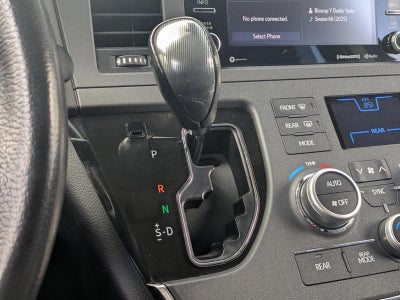 2018 Toyota Sienna SE FWD 8-Passenger (Natl)