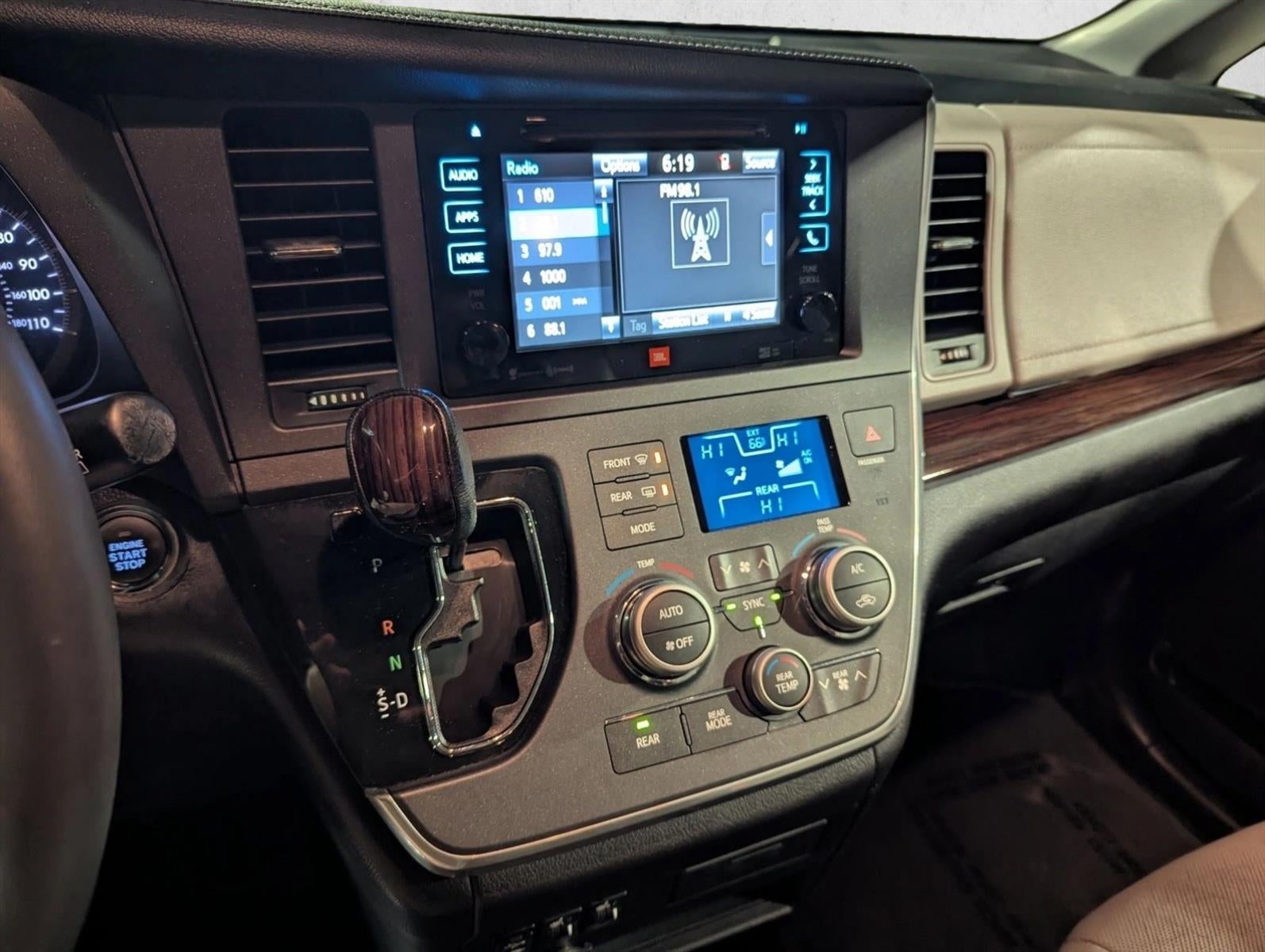 2016 Toyota Sienna 5dr 7-Pass Van Ltd FWD (GS)