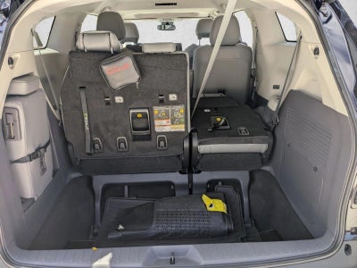 2023 Toyota Sienna XLE FWD 8-Passenger (Natl)