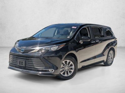 2024 Toyota Sienna XLE FWD 7-Passenger (Natl)
