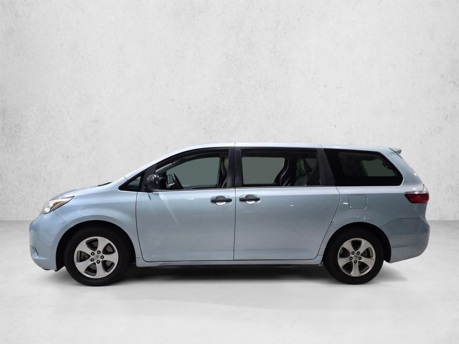 2017 Toyota Sienna L FWD 7-Passenger (Natl)