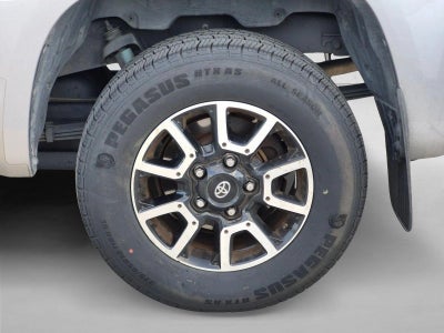 2020 Toyota Tundra 2WD 2WD SR5 CrewMax 5.5' Bed 5.7L (SE)
