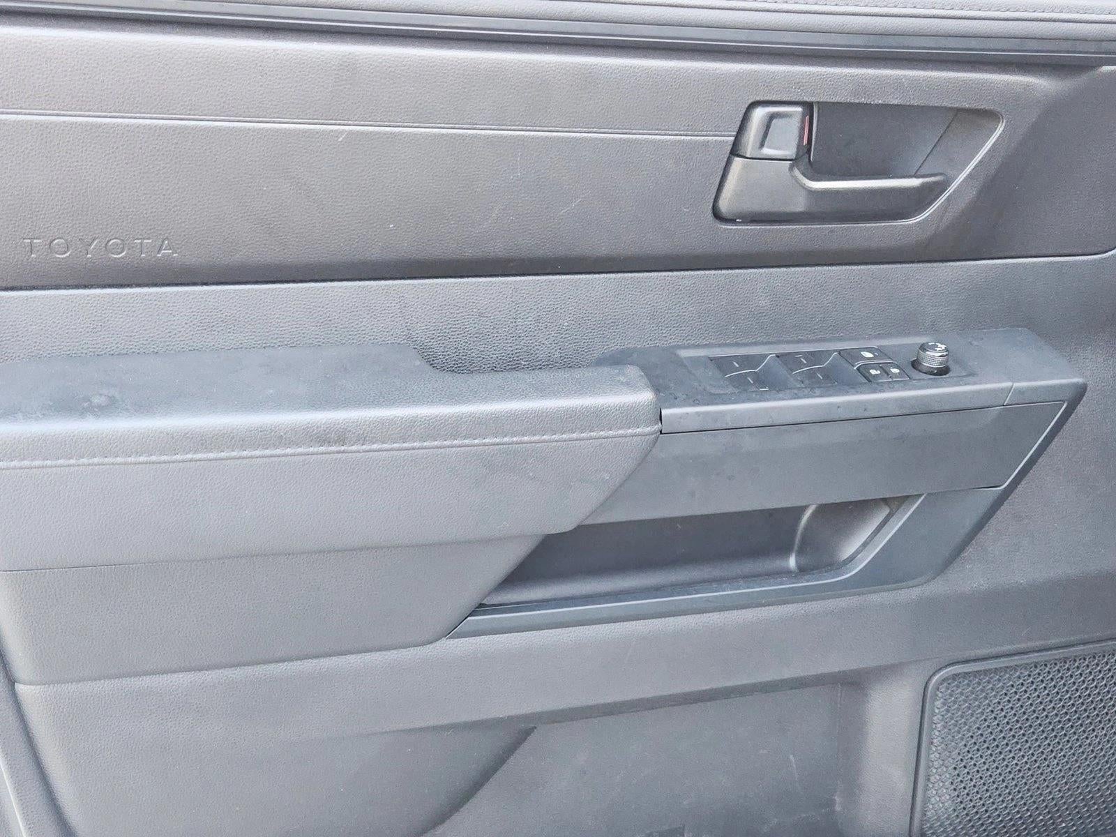 2025 Toyota Tundra 4WD 4WD SR CrewMax 5.5' Bed (Natl)