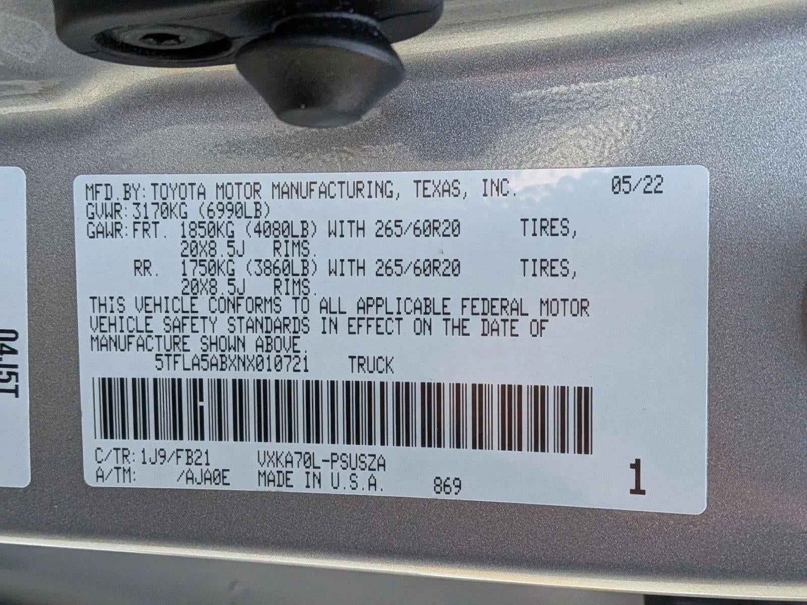 2022 Toyota Tundra 2WD 2WD SR5 CrewMax 5.5' Bed (Natl)