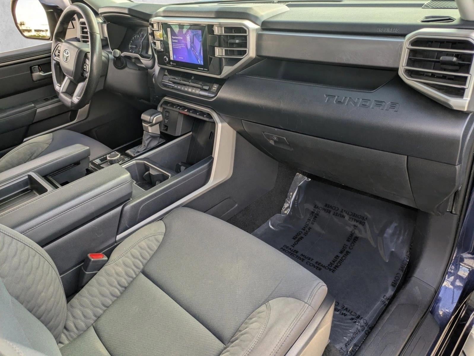 2022 Toyota Tundra 4WD 4WD SR5 Double Cab 6.5' Bed (Natl)