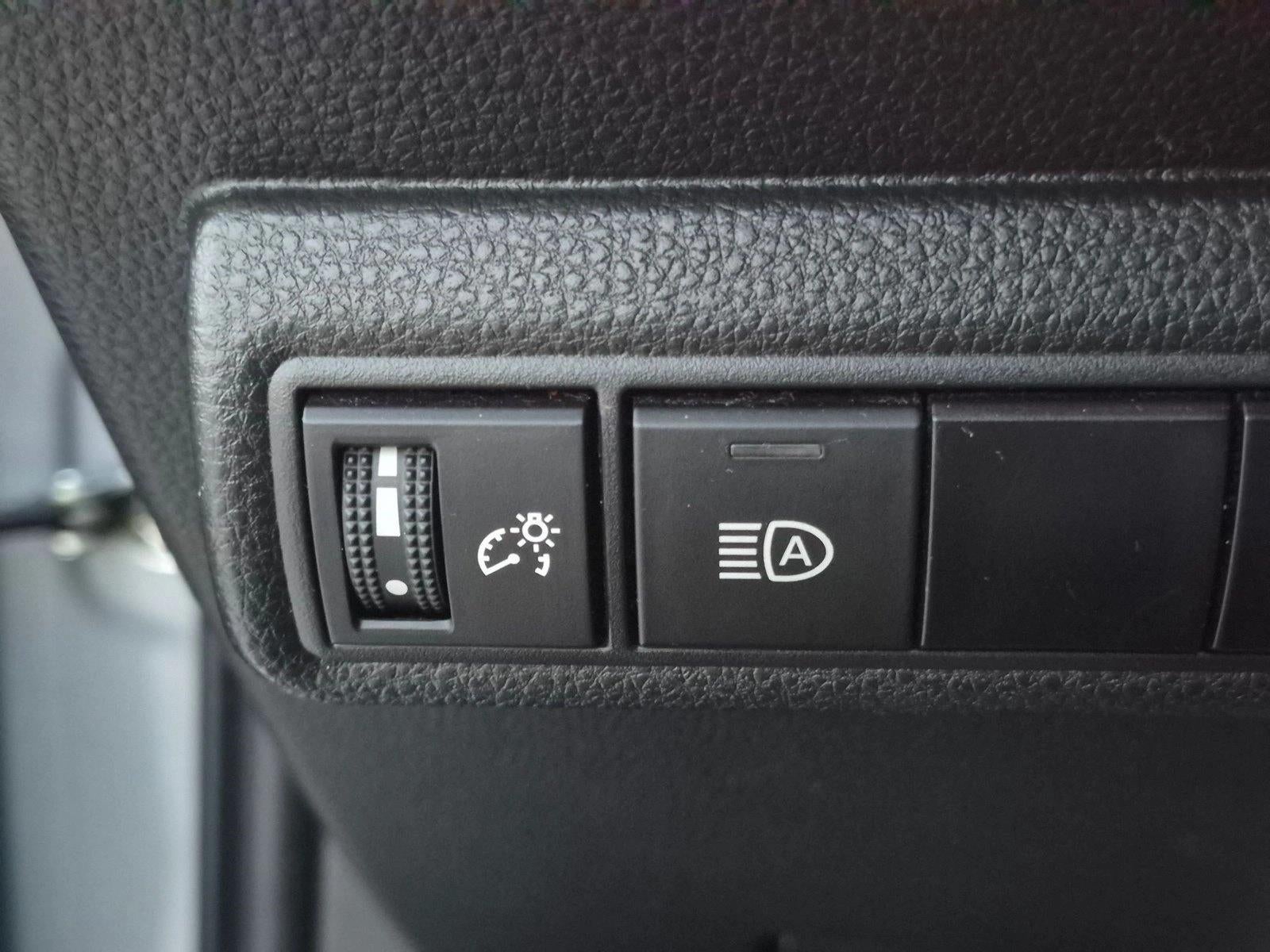 2023 Toyota Corolla LE CVT (Natl)