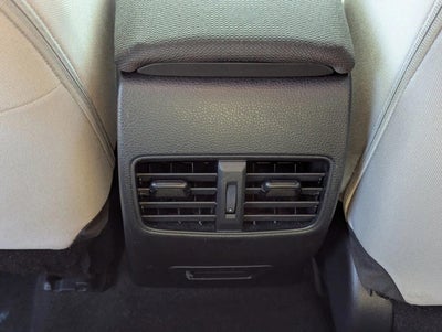 2023 Toyota Corolla Cross LE 2WD (Natl)