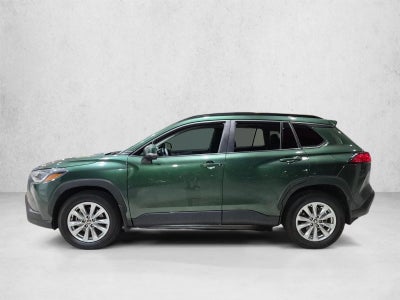 2024 Toyota Corolla Cross LE 2WD (Natl)