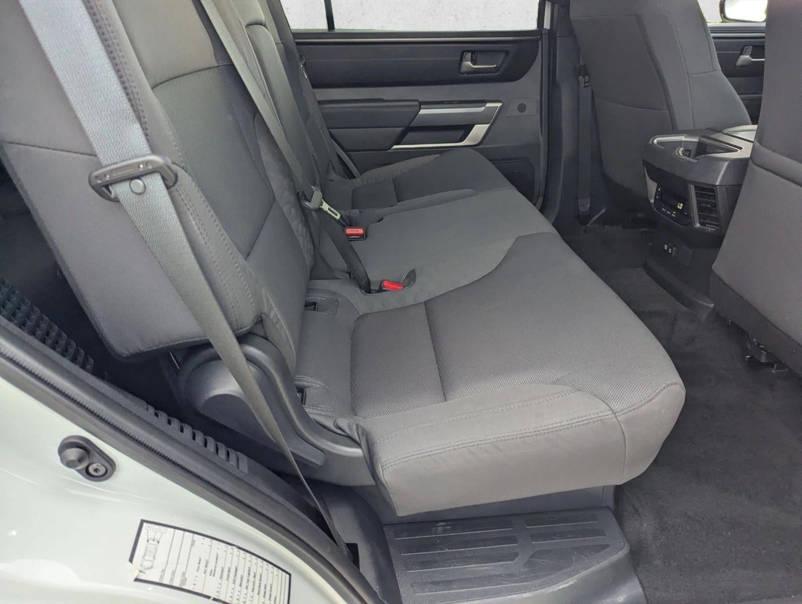 2025 Toyota Sequoia SR5 4WD (SE)