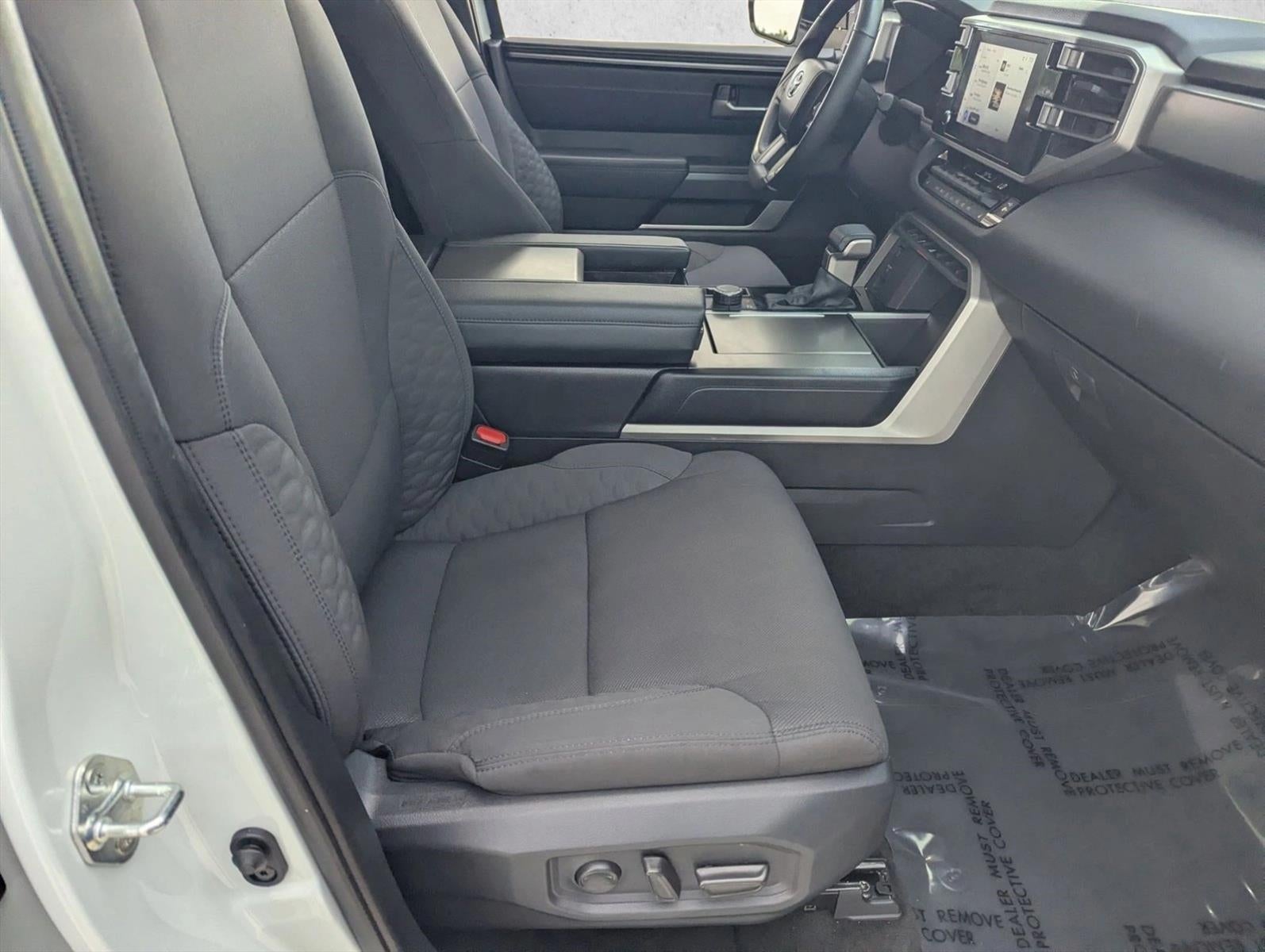 2025 Toyota Sequoia SR5 4WD (SE)