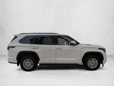 2025 Toyota Sequoia SR5 4WD (SE)