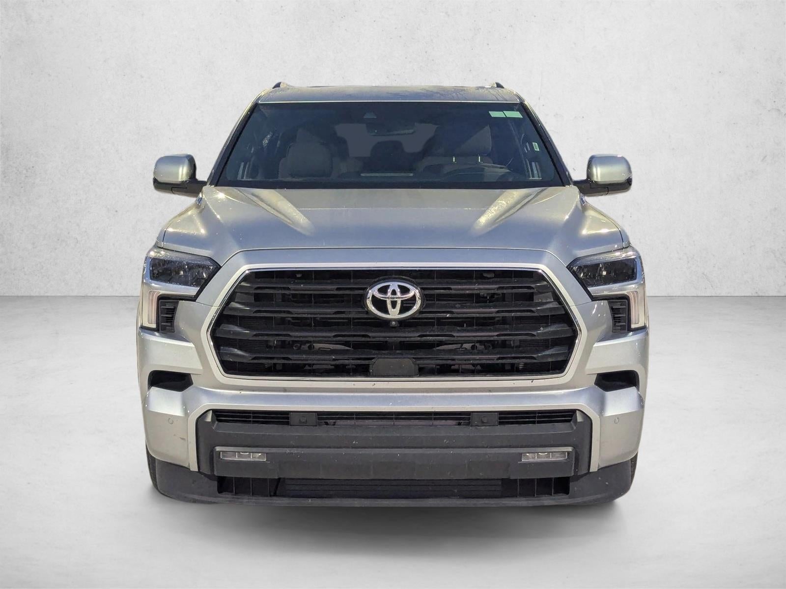 2025 Toyota Sequoia SR5 4WD (SE)