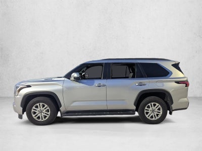 2025 Toyota Sequoia SR5 4WD (SE)