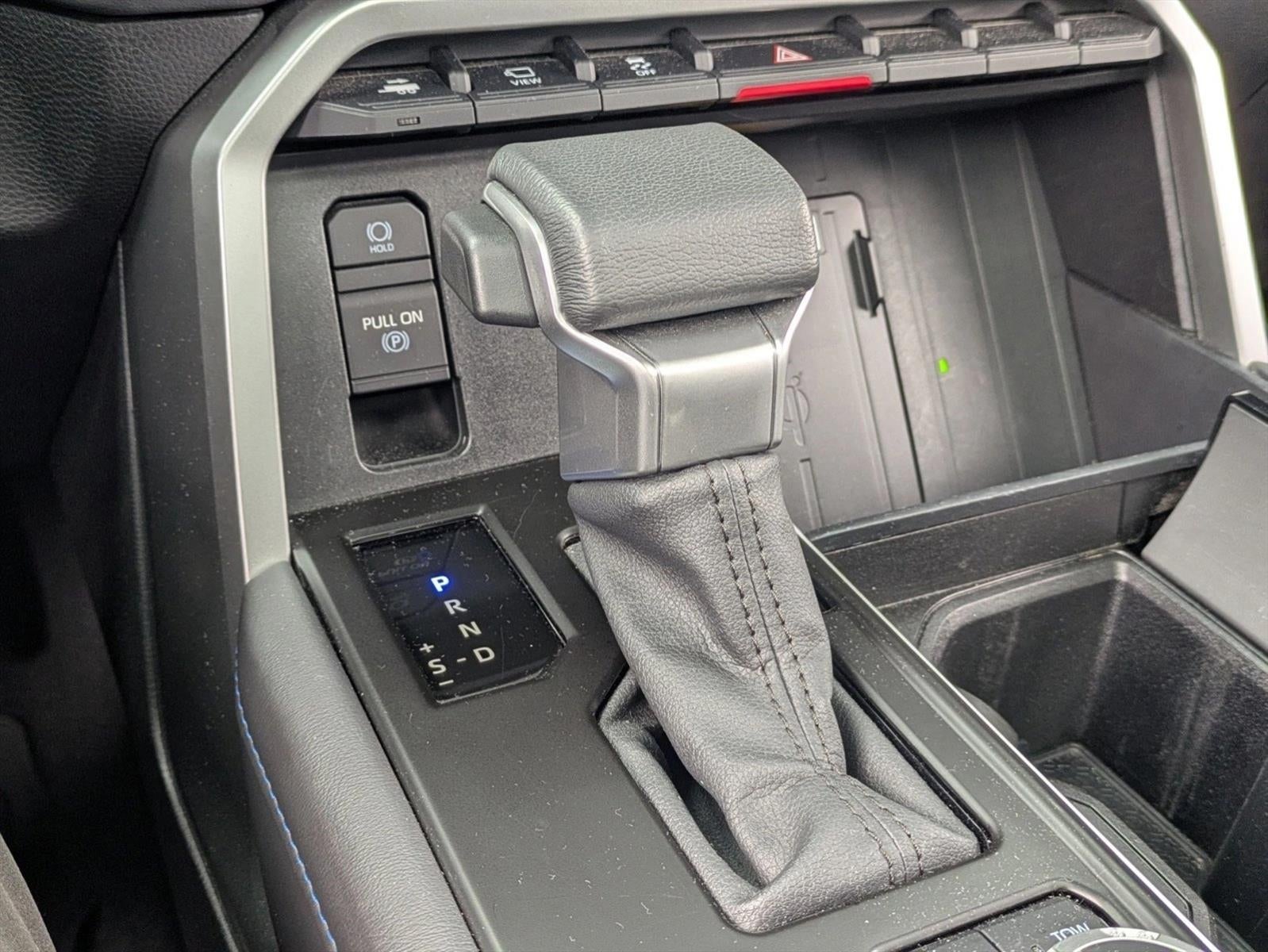 2024 Toyota Sequoia Platinum 4WD (Natl)