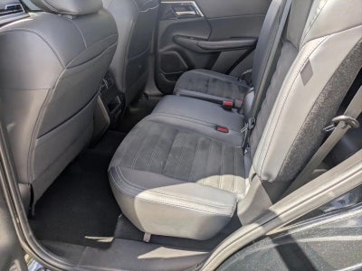 2024 Mitsubishi Outlander SE FWD