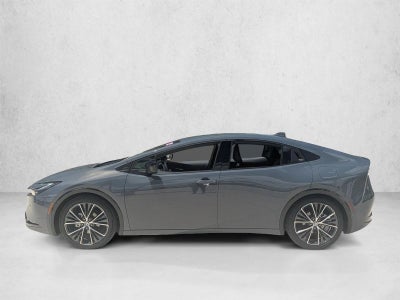 2025 Toyota Prius XLE (Natl)