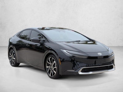 2026 Toyota Prius Plug-In Hybrid XSE (Natl)